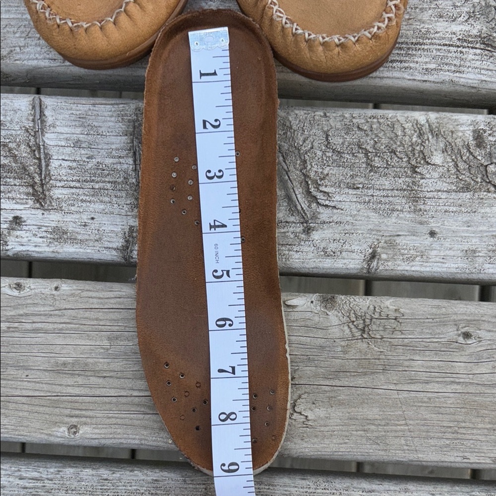 SoftMoc Women's Tan Moccasins with Fringe Detail Sz 6.5-7 - Picture 9 of 10